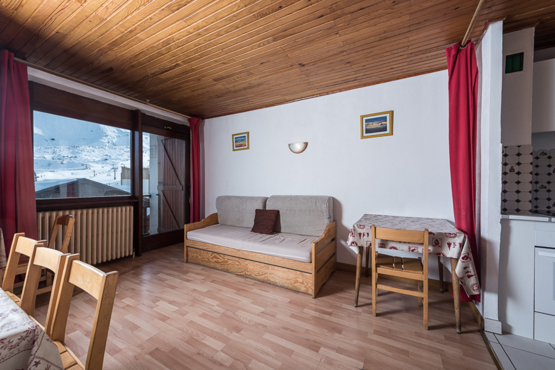 Osmokrevetni apartman TI-CALMES-108